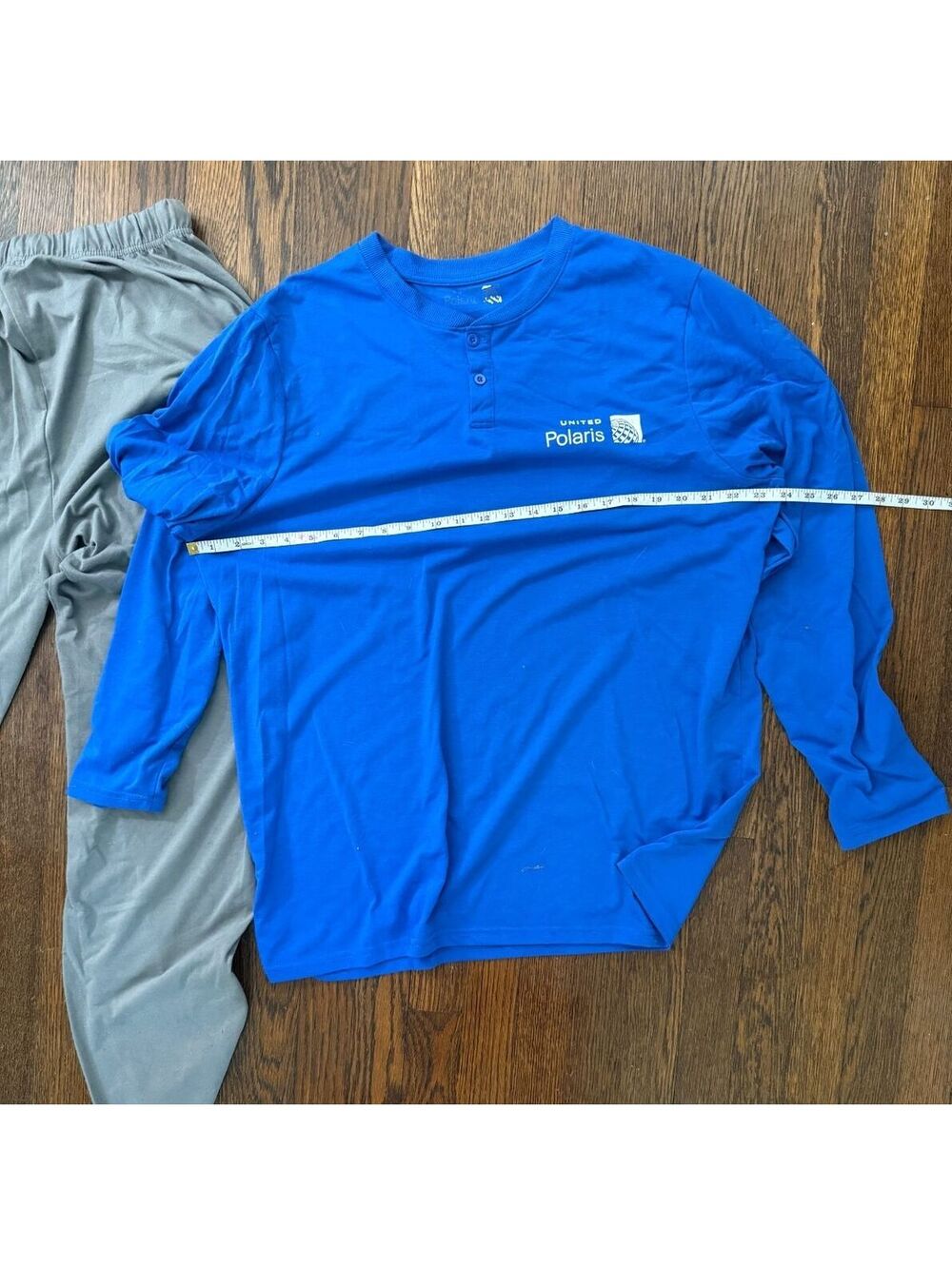United Polaris Blue Long Sleeve Shirt with Gray Lounge Pants Set Size L/XL